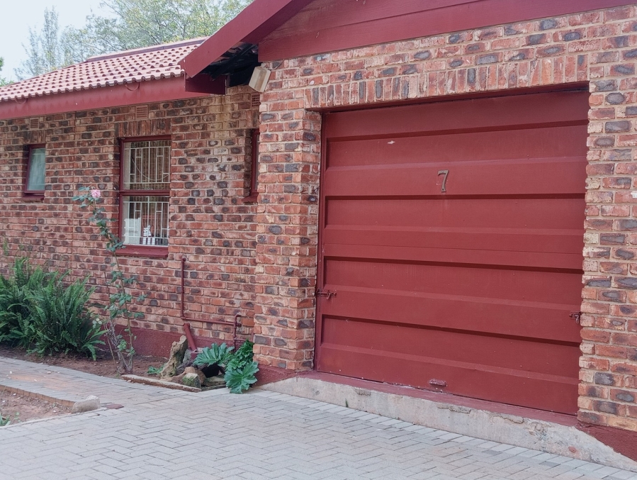 3 Bedroom Property for Sale in Riebeeckstad Free State